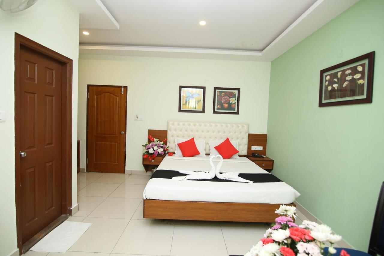 Hotel Crystal Orchid 벵갈루루 외부 사진