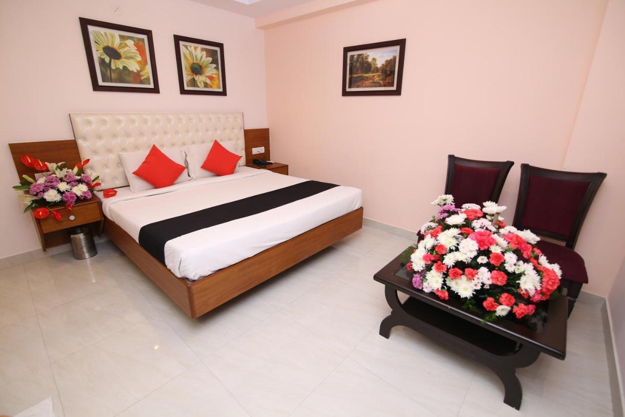 Hotel Crystal Orchid 벵갈루루 외부 사진